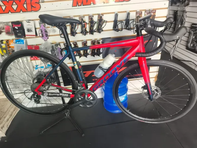 Bike speed 700X23 Groove