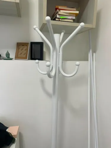 Cabideiro de chão tok stok