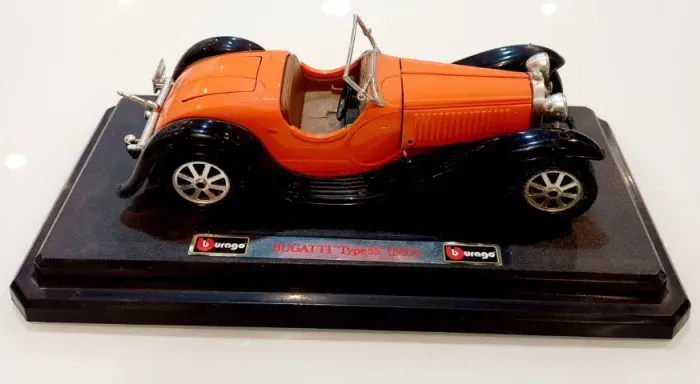 Miniatura Bugatti Type 55 (1932) Bburago 1/24 (restauro)
