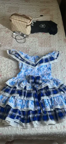Vendo vestido de quadrilha novo