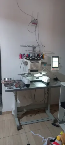 Maquina de borda brother PR1000