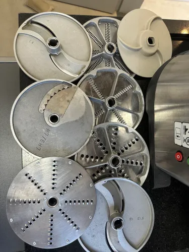 Processador de Alimentos Industrial Skymsen PA-7 Completo - 7 Discos - 127V