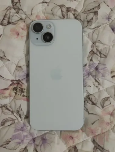 iPhone 15 branco (bypass)