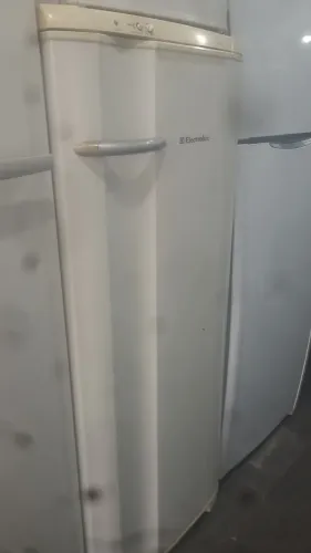 Temos vários modelos de geladeira