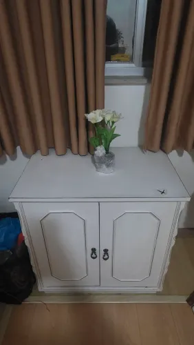 Cômoda antiga 