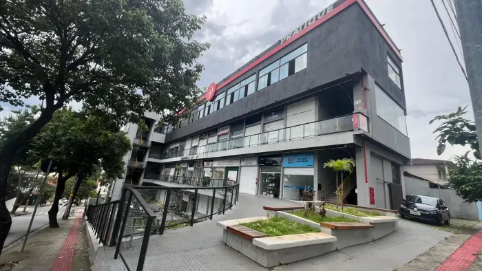 Loja comercial para locação em um centro comercial no Bairro Ouro Preto - MG