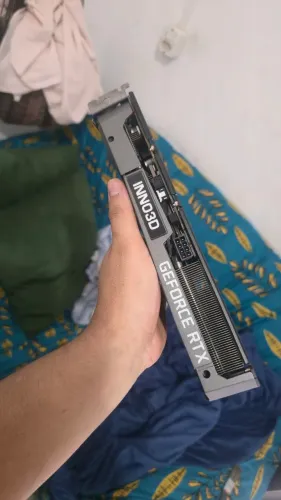 Placa de vídeo INNO3D RTX 3060 12GB OC tinha x2 (USADA)