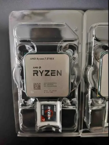 AMD Ryzen 5700x