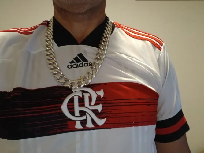 Cordão de prata 426.gramas . 3.900 reais 