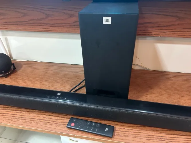 Sound Bar JBL SB130 Completo seminovo