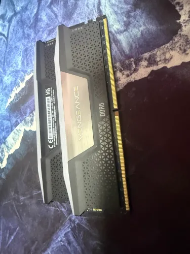 MEMORIA VENGEANCE DDR5 64gb (2x32gb) 6400Mhz
