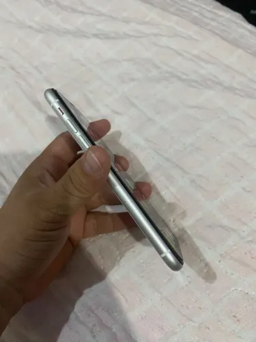 iPhone XR 800
