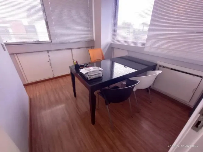 CONJUNTO/SALA no bairro Menino Deus em Porto Alegre