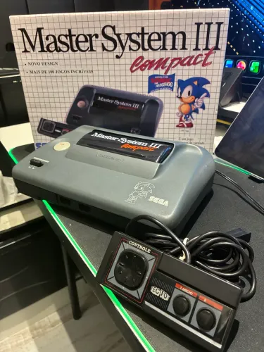 MASTER SYSTEM III COMPACT