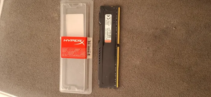 Memória 4gb ddr4 Hyperx