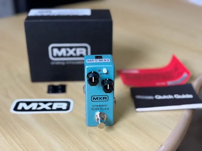 MXR Classic 108 Fuzz - Pedal