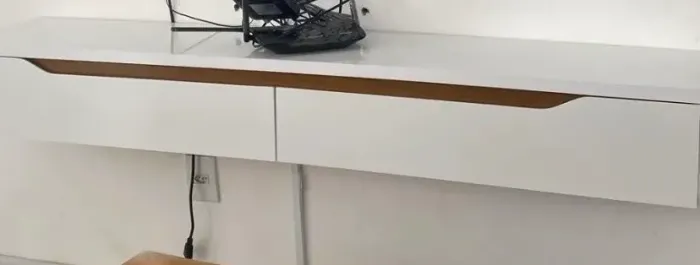 Nicho para TV (6 meses de uso / 1,60 de largura)