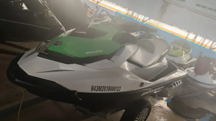 JETSKI SEADOO GTI130