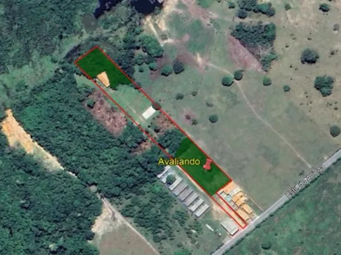 Área com 12.030 m² com Construção de 215 m² - Área Rural de Parintins - Parintins - AM