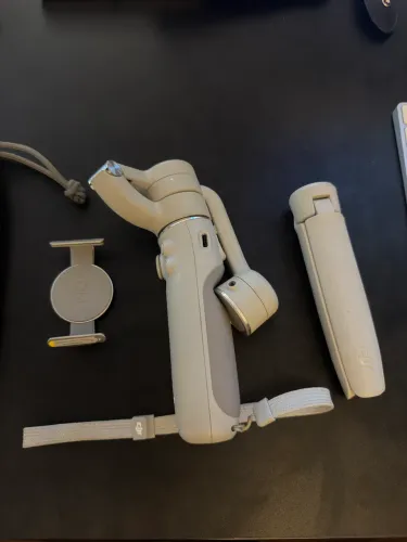 DJI Osmo Mobile 5