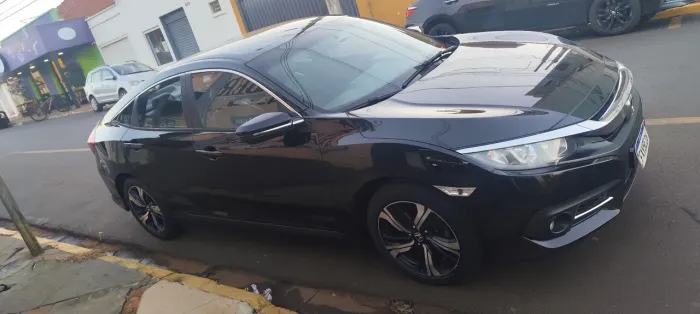 Honda Civic Sedan EXL 2.0 Flex 16V Aut.4p 2017