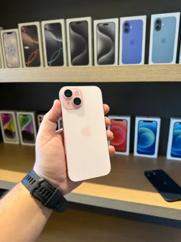 iPhone 15 128GB - ROSA