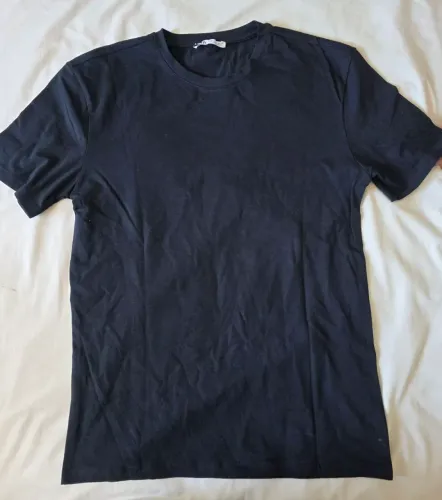Camiseta Zara, Tamanho M, Cor preta