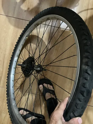 Roda completa bicicleta aro 26