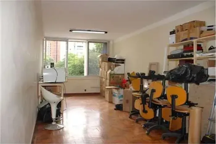 Oportunidade Única: Venda de Sala Comercial no Edifício Victoria Park - Alameda Santos