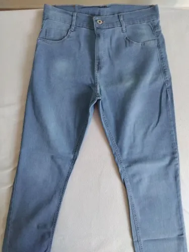 Calça Jeans Clara Masculina