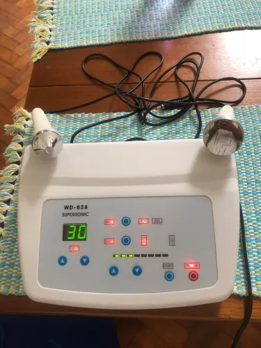 Ultrassom Estético WD-628 Supersonic 110V - Facial e Corporal - Ótimo Estado"