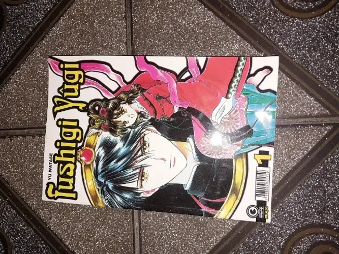 Volume 1 do mangá Fushigi Yûgi