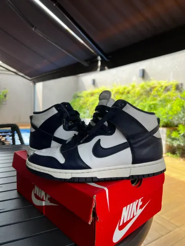 Tênis Nike Dunk championship navy 