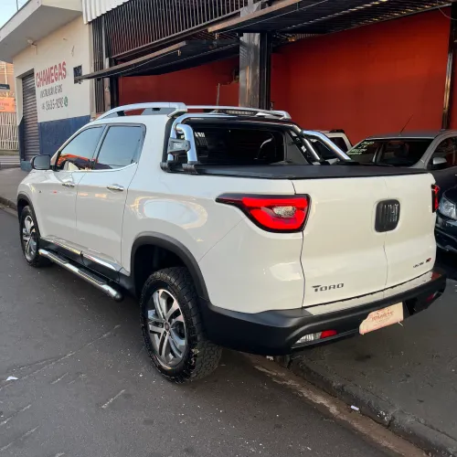 Fiat Toro Volcano 2.4 16V Flex Aut. 2019