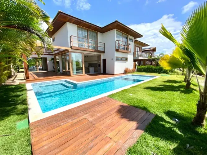 CASA A VENDA PRAIA DO FORTE PISCINAS NATURAIS !