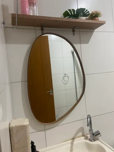 Espelho mais prateleira de madeira 