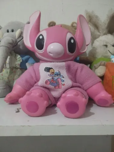 Angel (Stitch rosa)