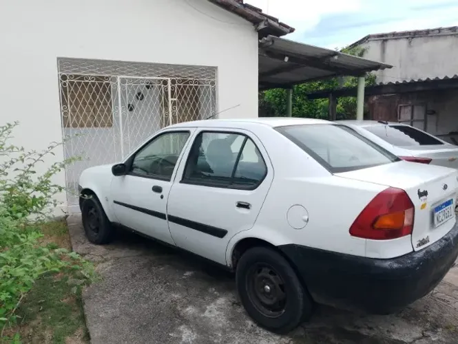 Ford Fiesta Street 1.0 8V 3P 2001