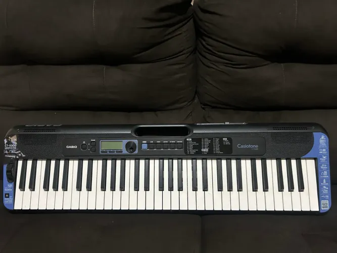 Teclado Casio Casiotone CT-S300 61 Teclas Preto