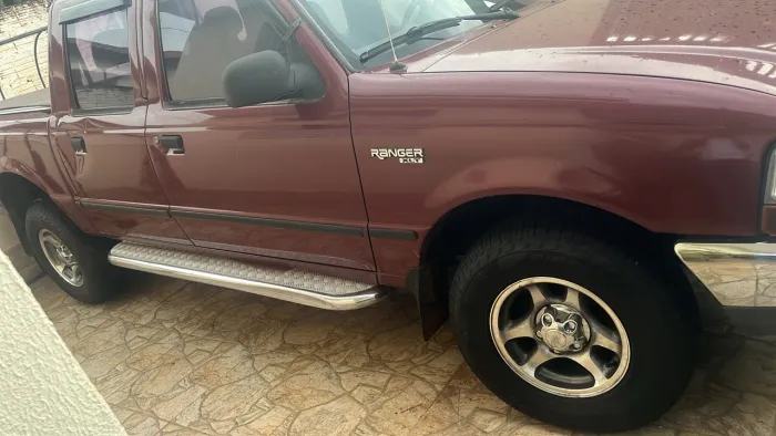 Ford Ranger 2.5 4X2 CD TB Diesel 2001