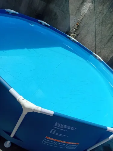 Piscina 5.000 l semi-nova r$ 400 para vender ligeirinho