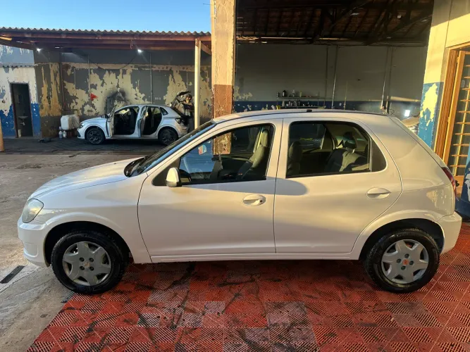 Chevrolet Celta Spirit/ LT 1.0 MPFI 8V Flexp. 5P 2013