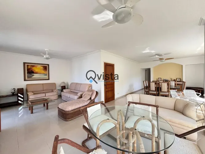 Apartamento nas Pitangueiras no Guarujá | QVista Inteligência Imobiliária Guarujá