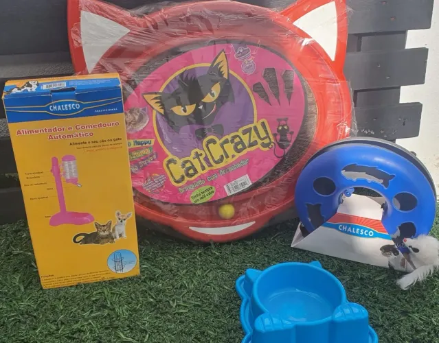 Kit completo para gatos cama suspensa e arranhador