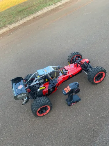 Carrinho Automodelo baja 1/5 gasolina 