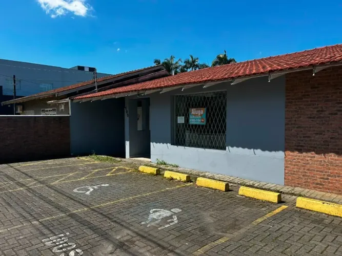 Imóvel Comercial Bairro Saguaçu