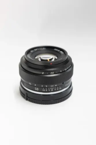 Lente TTArtisan 50mm F/2 manual para Sony e-mount