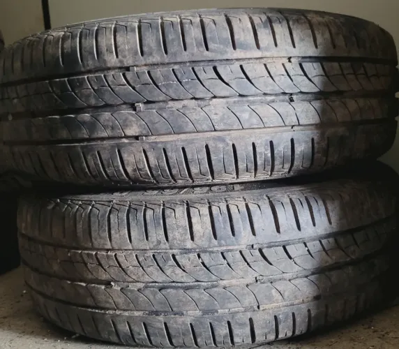 Pneu 195 65 15 Remold seminovo em até 10x de R$15,00 no cartão