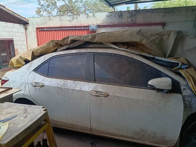 Vendo peças de Corolla