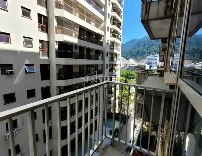 Apartamento : Padrão / Residencial / Lagoa